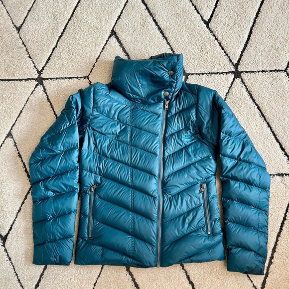Patagonia Women's Green Prow Down Puffer Jacket XS - Picture 5 of 8